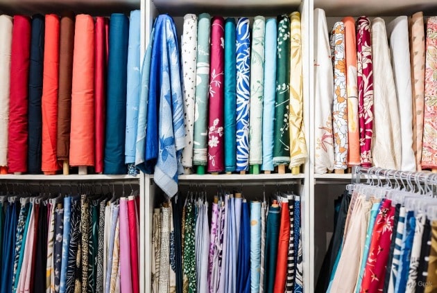 بر اساس طرح